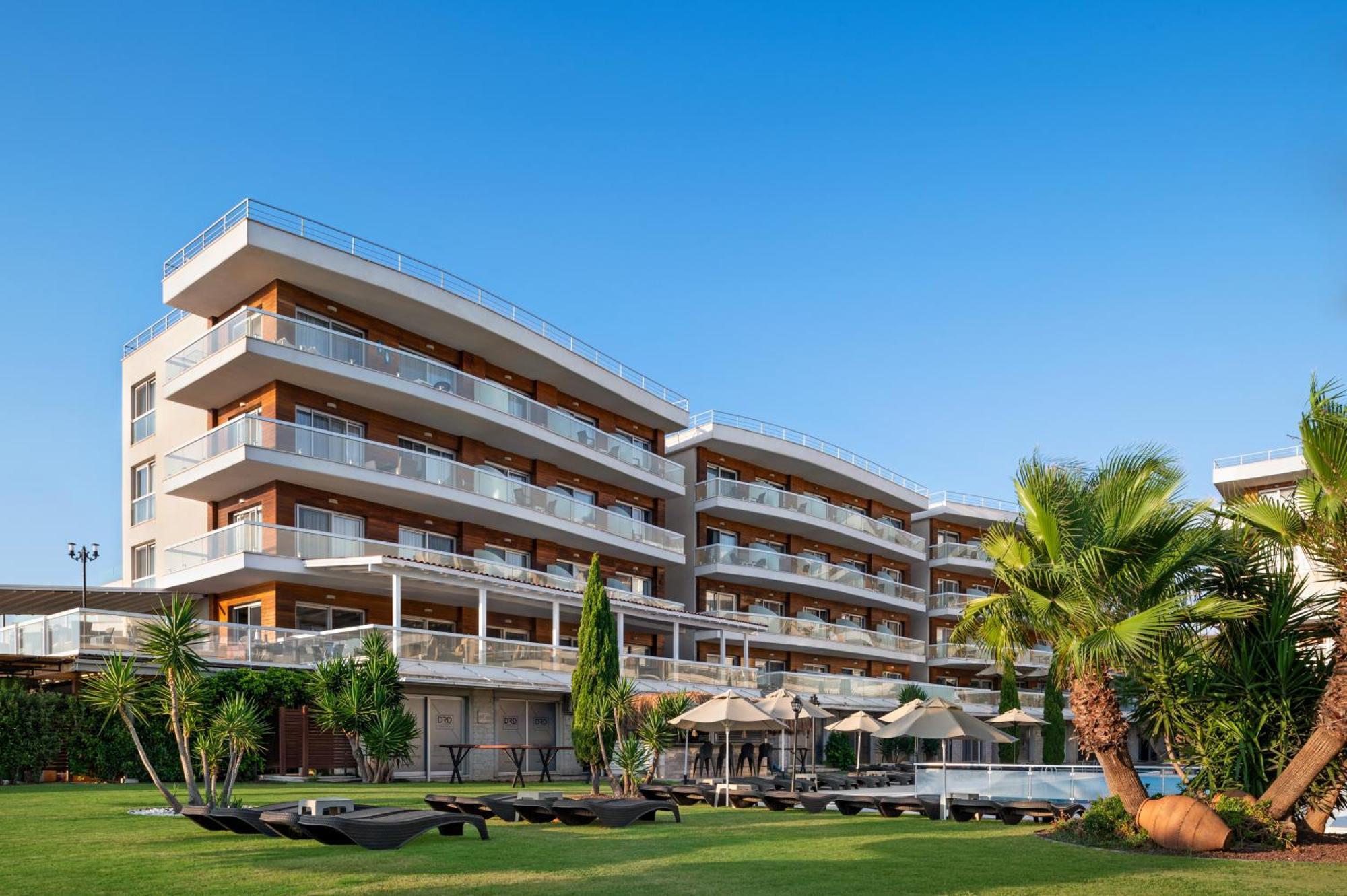 La Quinta By Wyndham Cesme Hotel Izmir Bagian luar foto